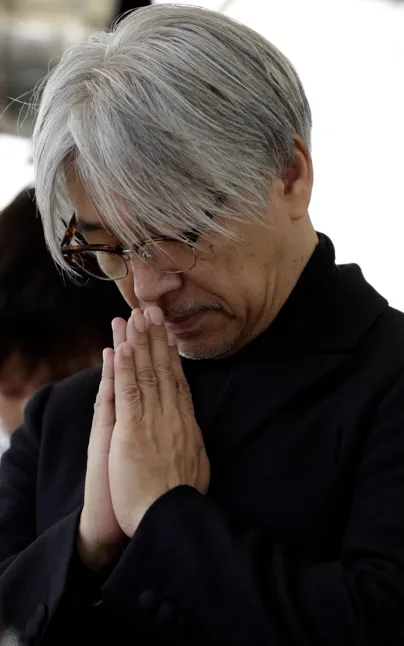 享年71歲！日本音樂大師坂本龍一因癌症去世，留下八字箴言